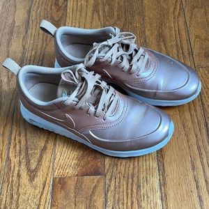 Gently used, Nike air max